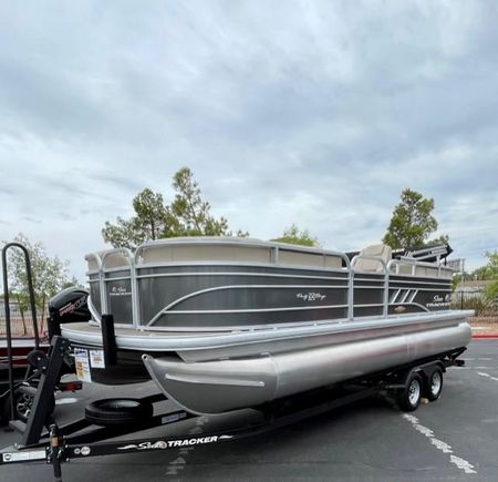 New 2023 Sun Tracker Bass Buggy 18 DLX in Las Vegas, NV