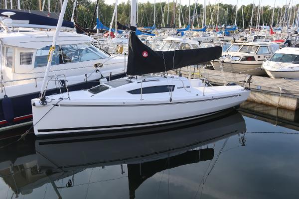 2013 Elan ELAN 210