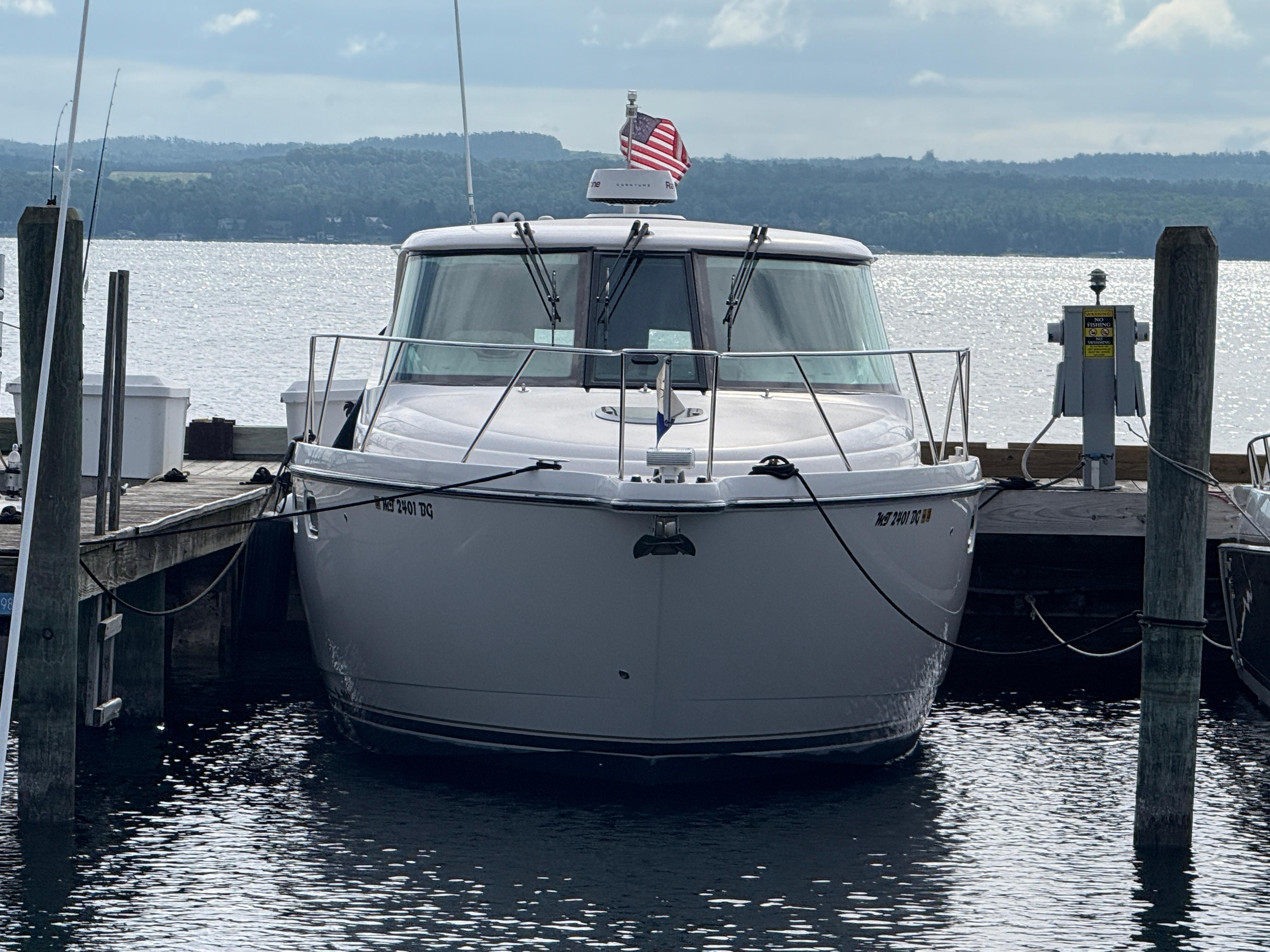 2009 Tiara Yachts 3500 Sovran