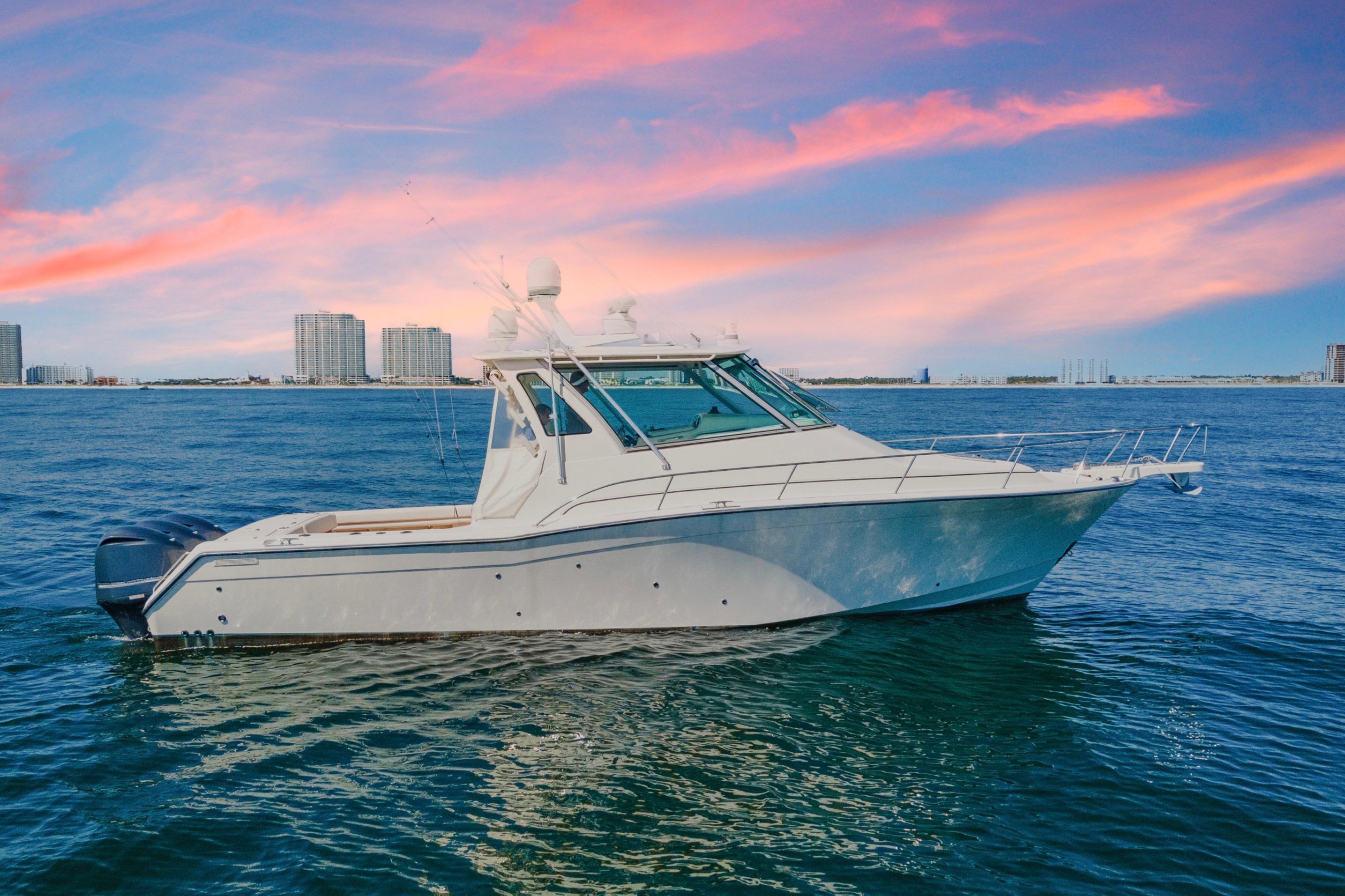 2016 Grady-White Express 370