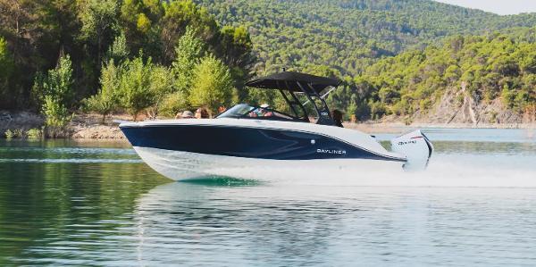 2025 Bayliner V20