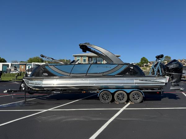 2024 South Bay 25 Sport RS9-DC