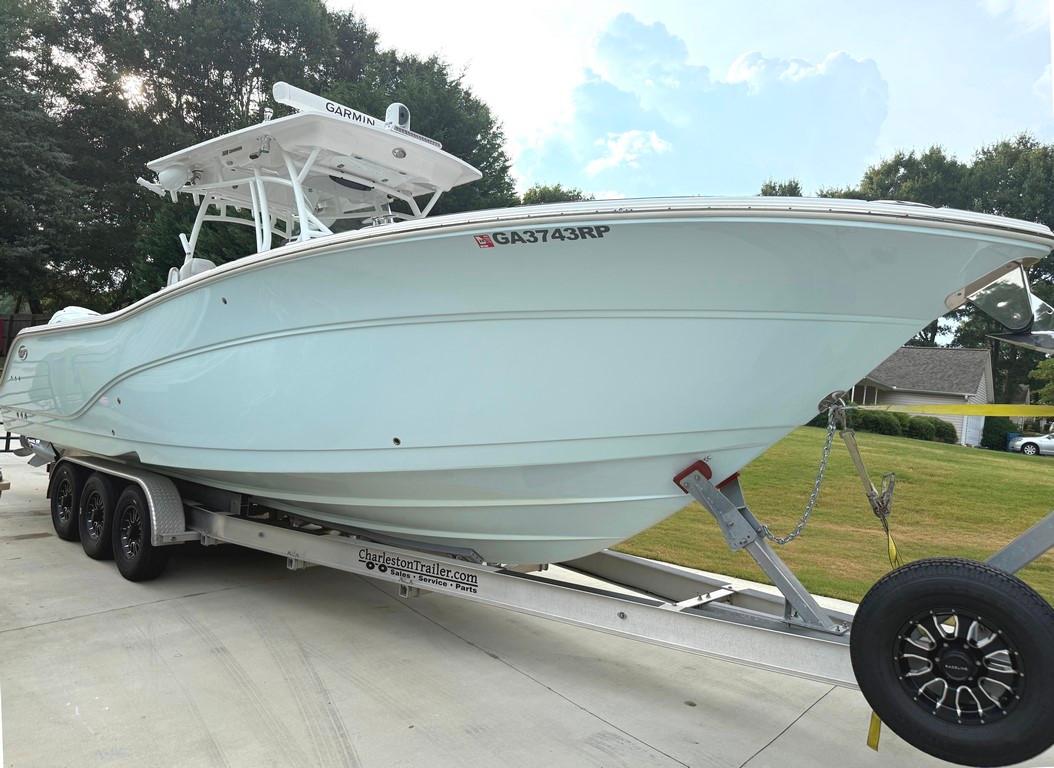 2022 Sea Fox 328 Commander
