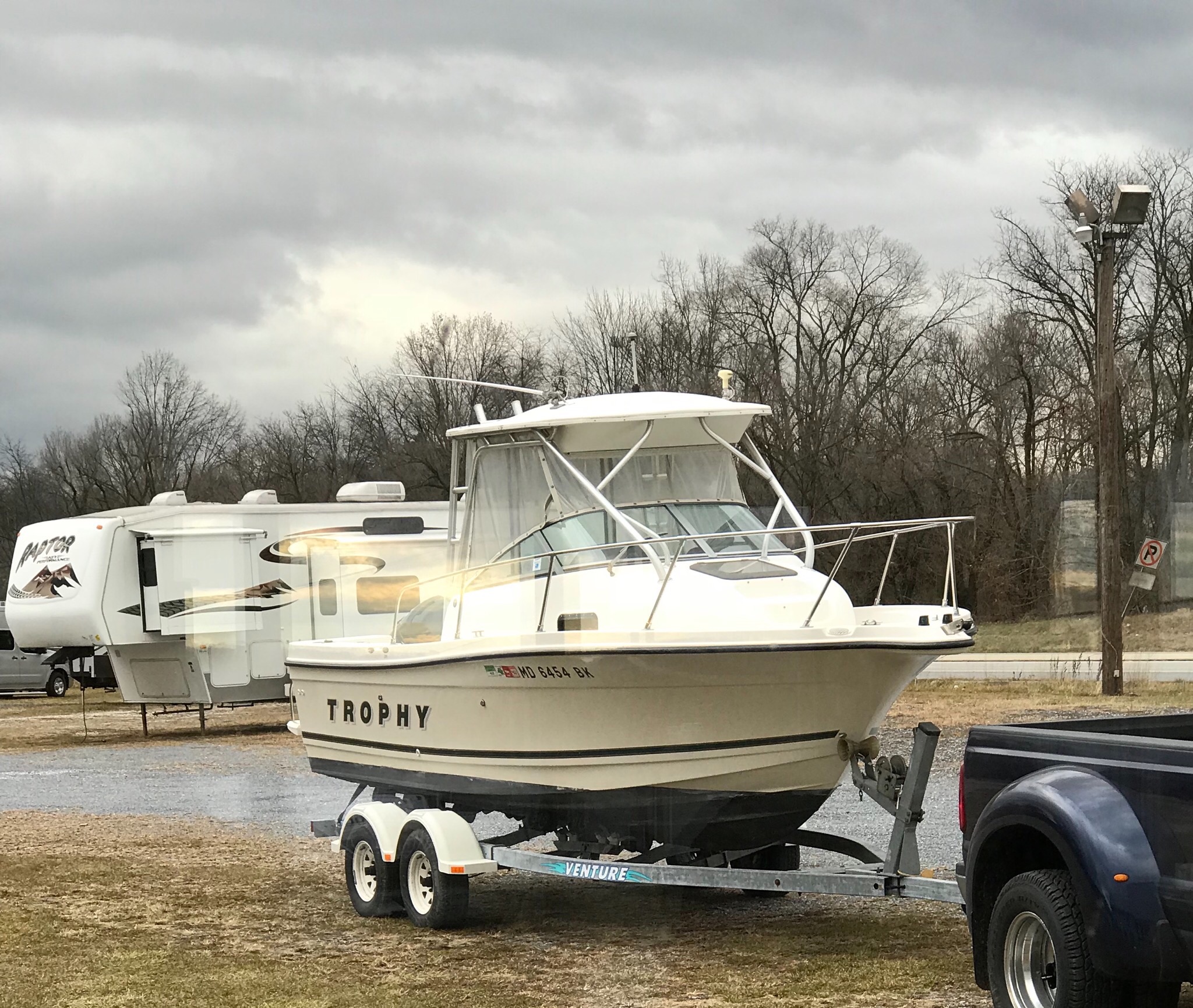 Trophy Pro 2052 Walkaround boats for sale - boats.com