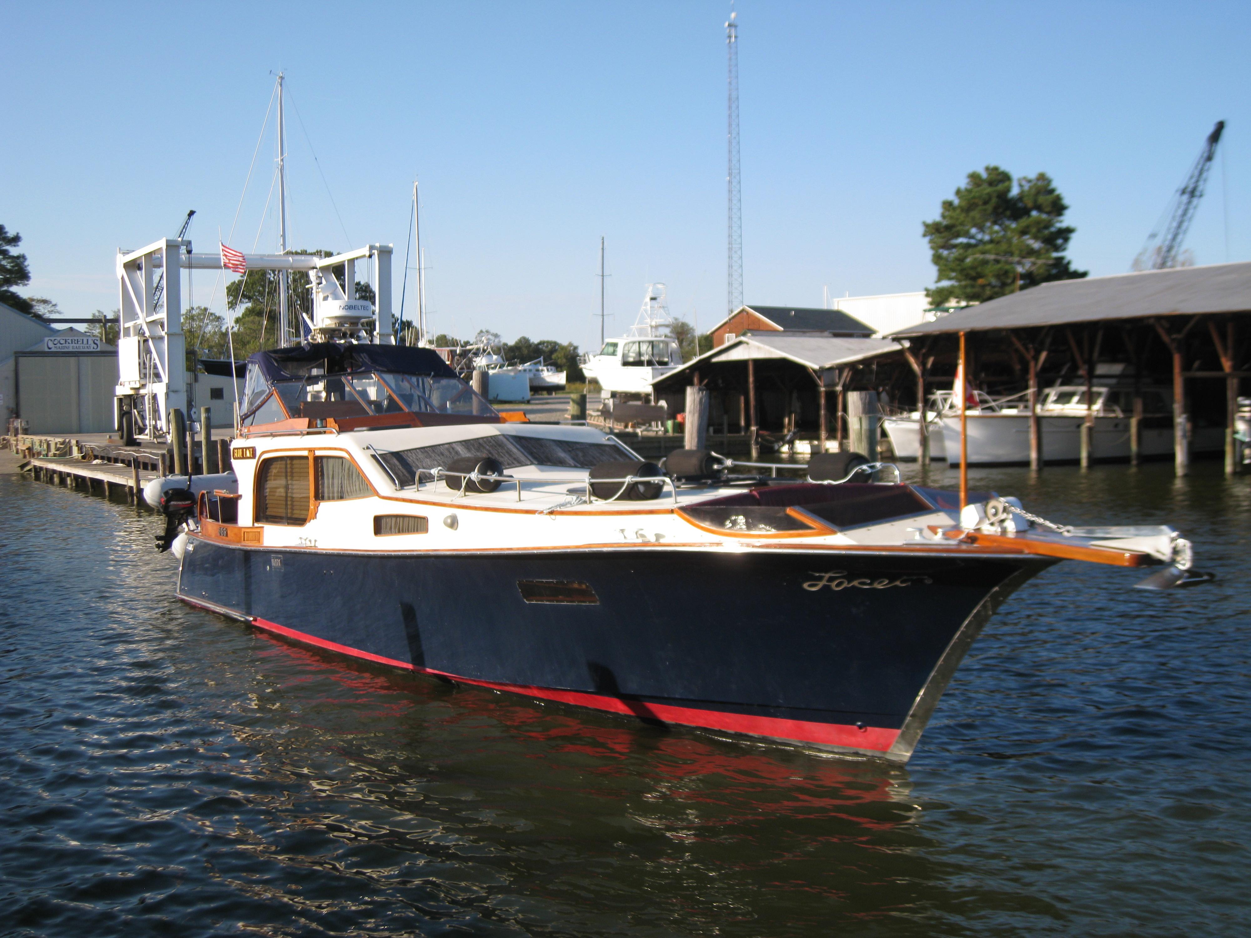 midnight lace yacht