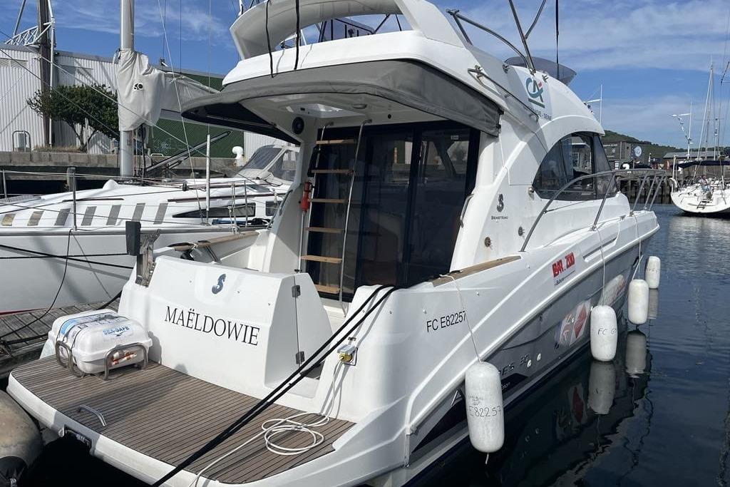 2013 Beneteau Antares 30