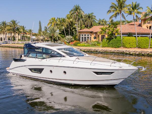 2019 Beneteau Gran Turismo 46