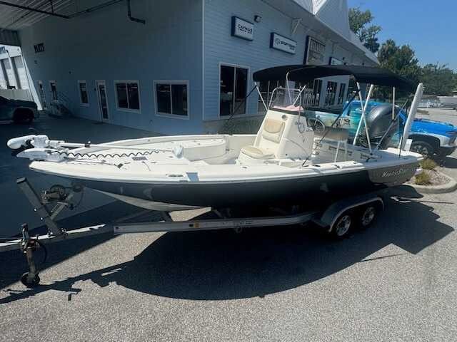 2018 NauticStar 215 XTS