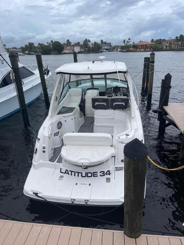 2015 Monterey 355 Sport Yacht