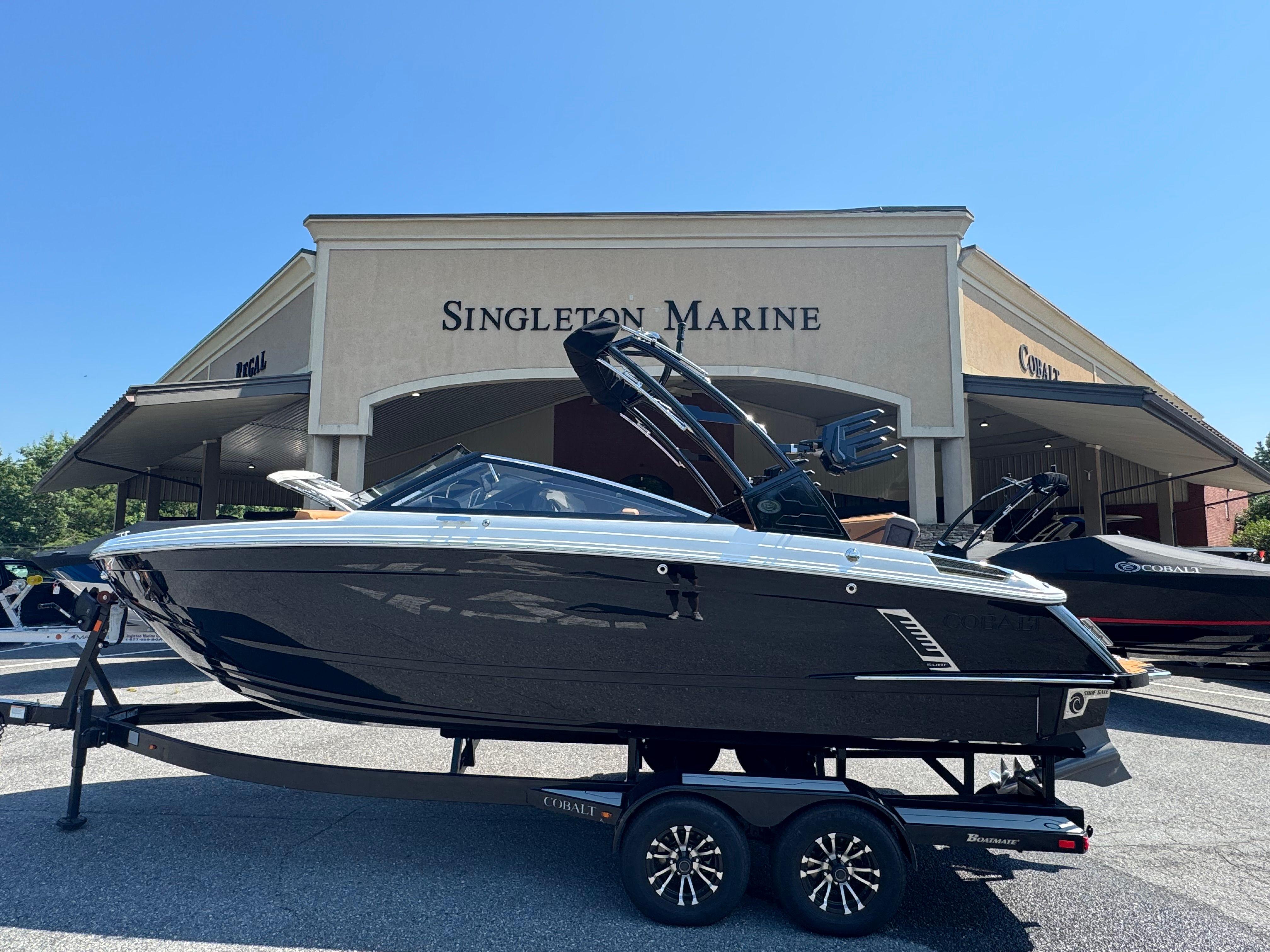 2025 Cobalt R4 Surf