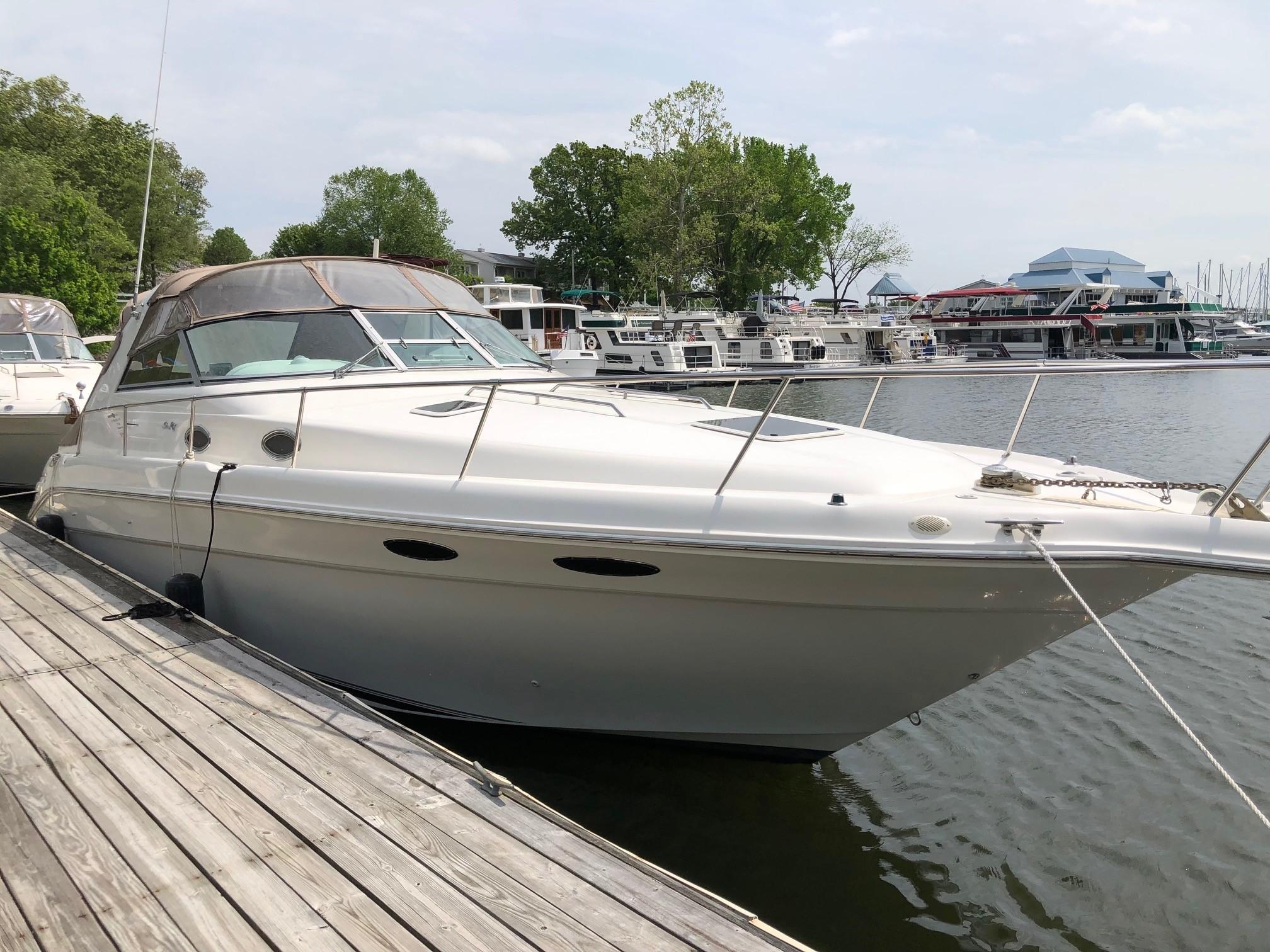 1997 Sea Ray 330 Sundancer, Grand Rivers Kentucky - boats.com