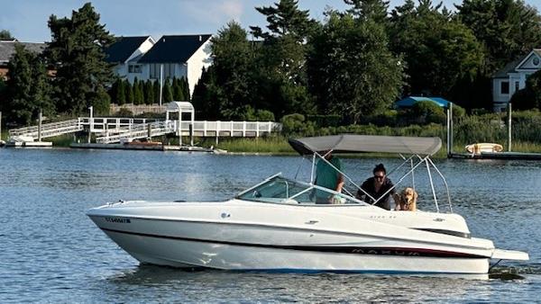 2002 Maxum 2100 SD