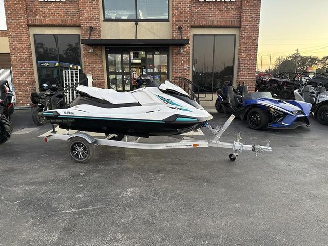 2025 Yamaha Boats VX-C-WHITE/BLACK