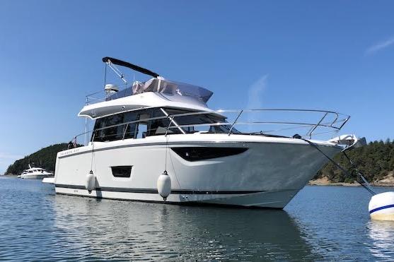 2019 Jeanneau Velasco 37F