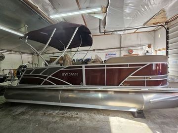 2025 Sylvan Mirage 8522 CLZ