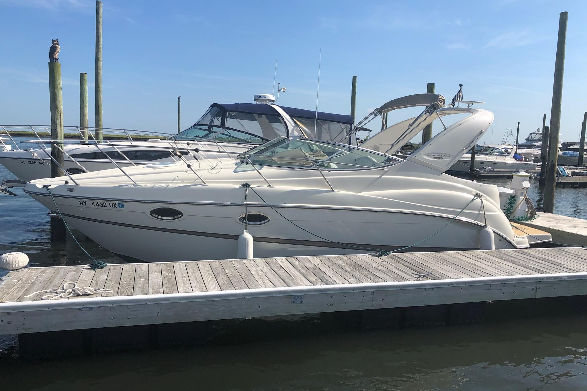 2003 Maxum 2700 SCR