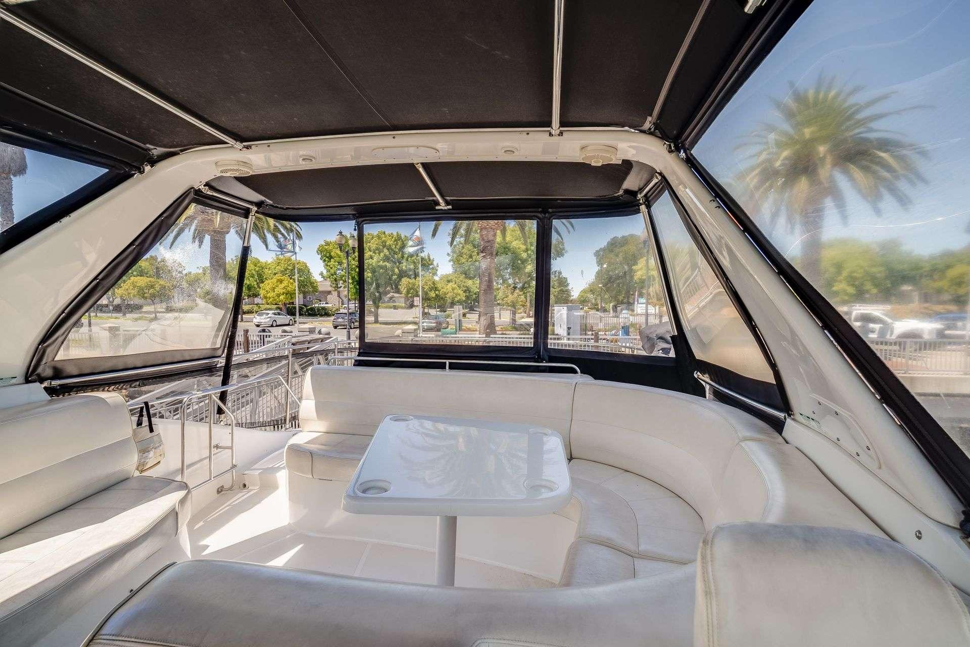 2000 Carver 530 Voyager Pilothouse