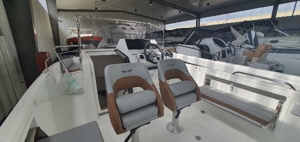 2023 Beneteau Flyer 7 SPACEdeck