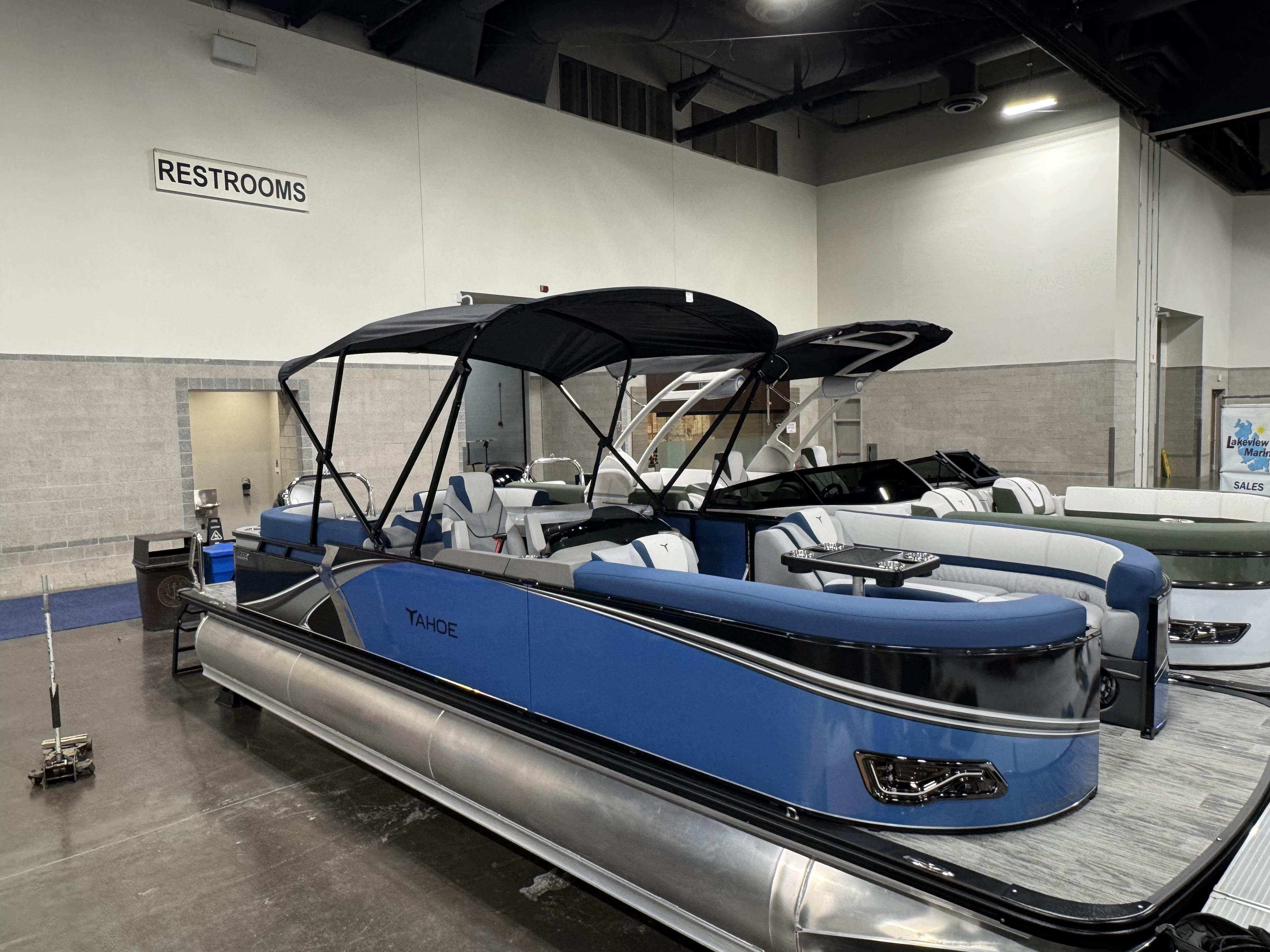 2025 Tahoe LTZ 2585 Entertainer