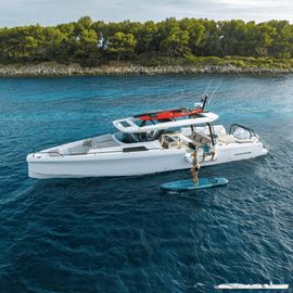 2024 Axopar 45 Cross Top