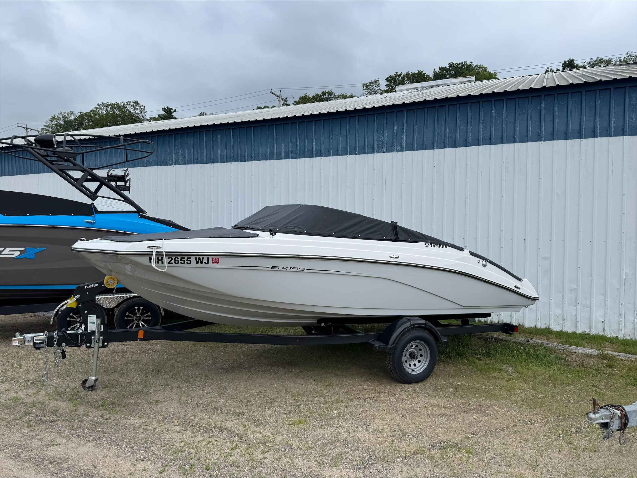 2024 Yamaha Boats SX195