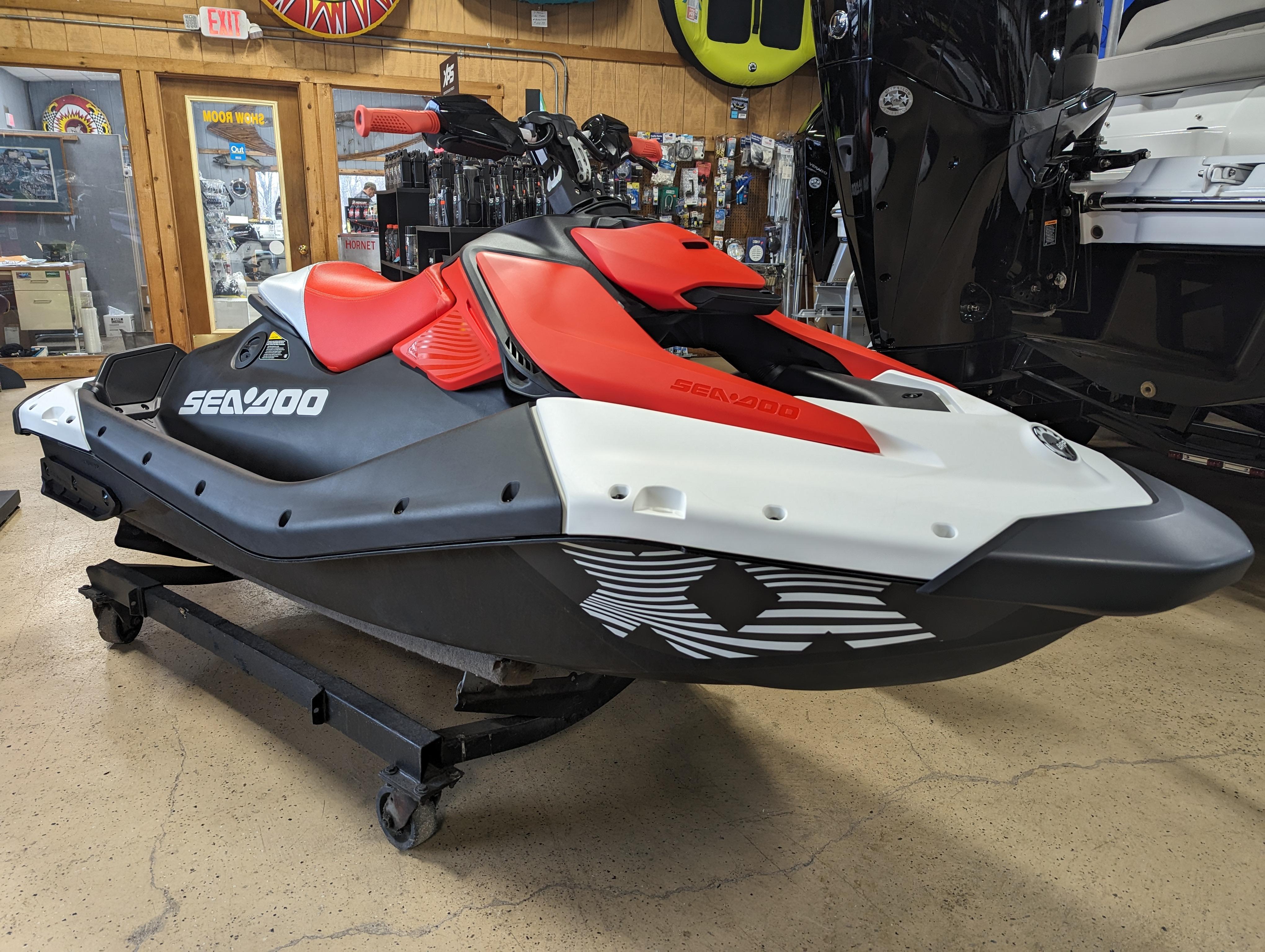 Sea-Doo Spark Trixx for 1 Rotax 900 ACE - 90 iBR