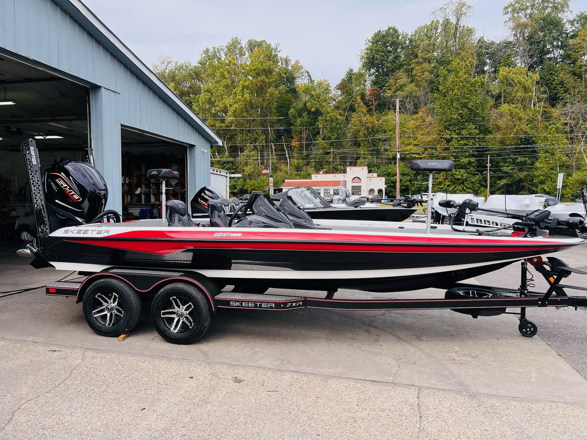 Skeeter ZXR20