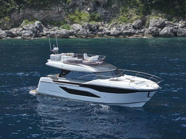 Prestige F4.9 Sistership - Profile