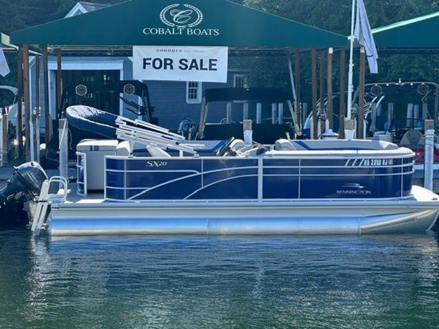 2022 Bennington 20SLGX