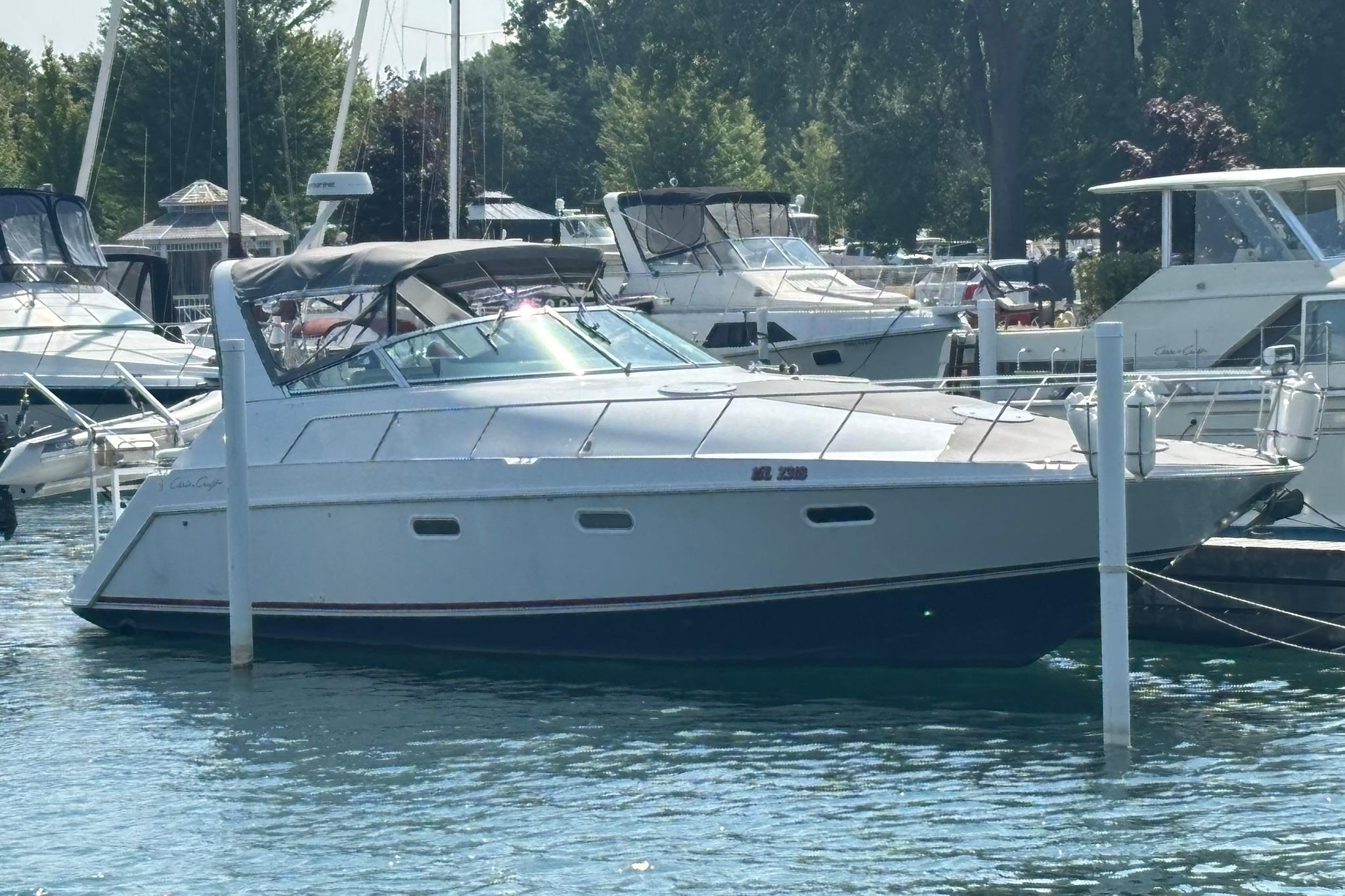 1994 Chris-Craft 380 Continental