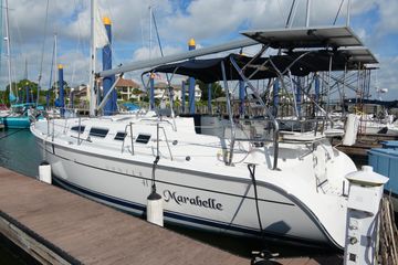 2005 Hunter 41 Aft Cockpit