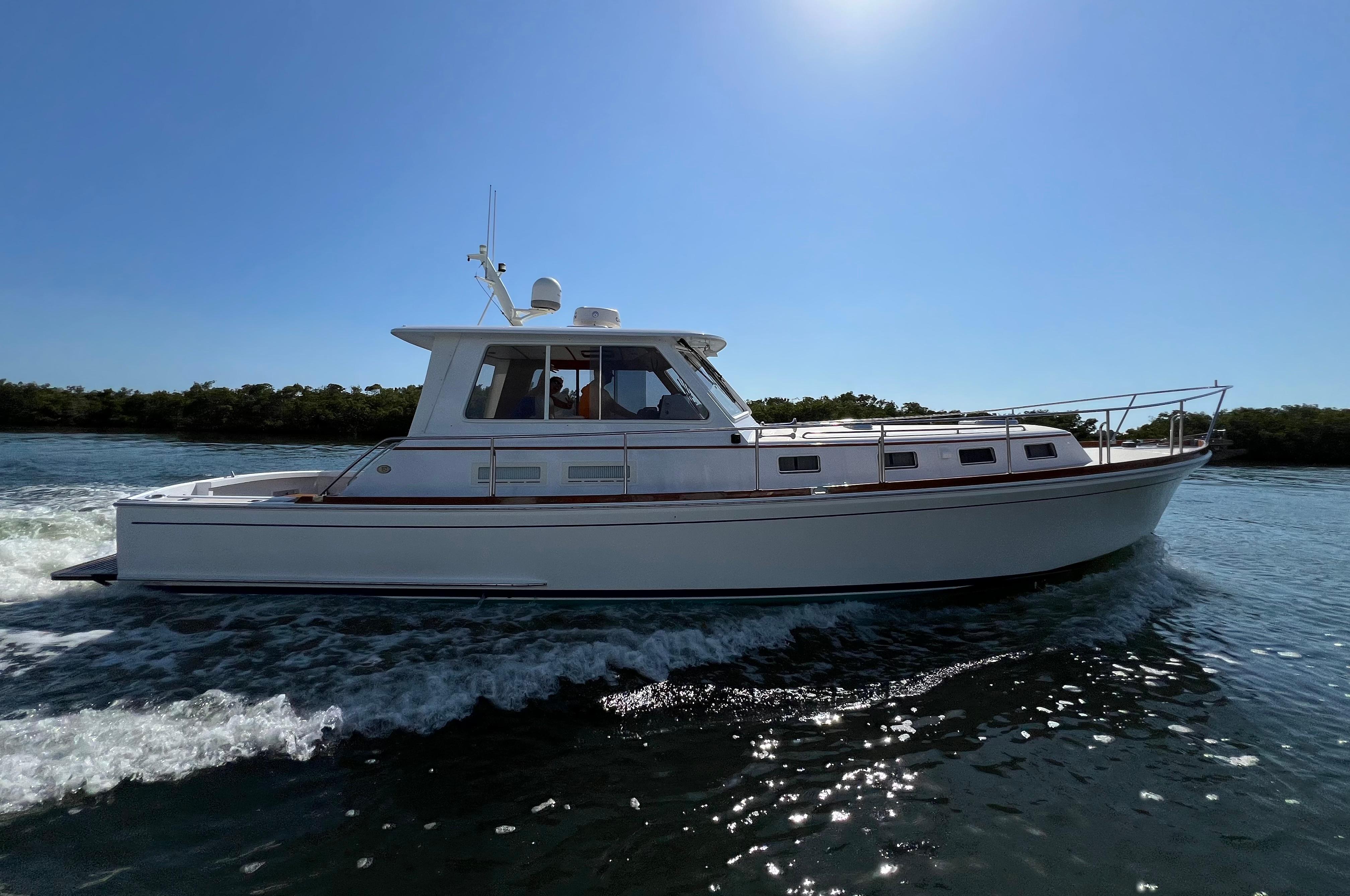 2002 Grand Banks 43 Eastbay HX
