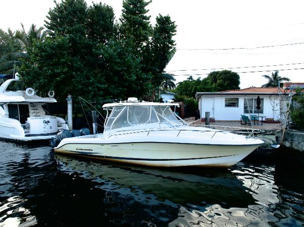 2004 Hydra-Sports Vector 3300 VX