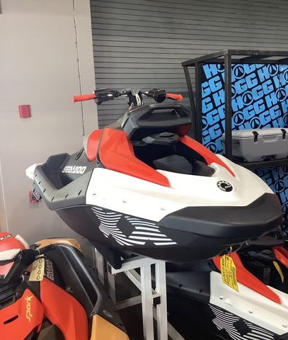 2024 Sea-Doo SPARK 1UP TRIXX W/AUDIO