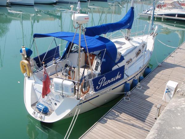 Gib'Sea Master 35 Gib'Sea Master 35 - Aerial view