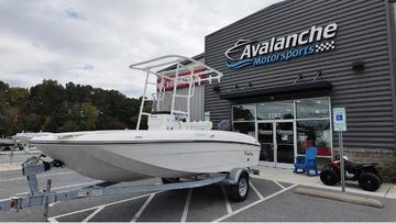 2025 Bayliner Trophy T18