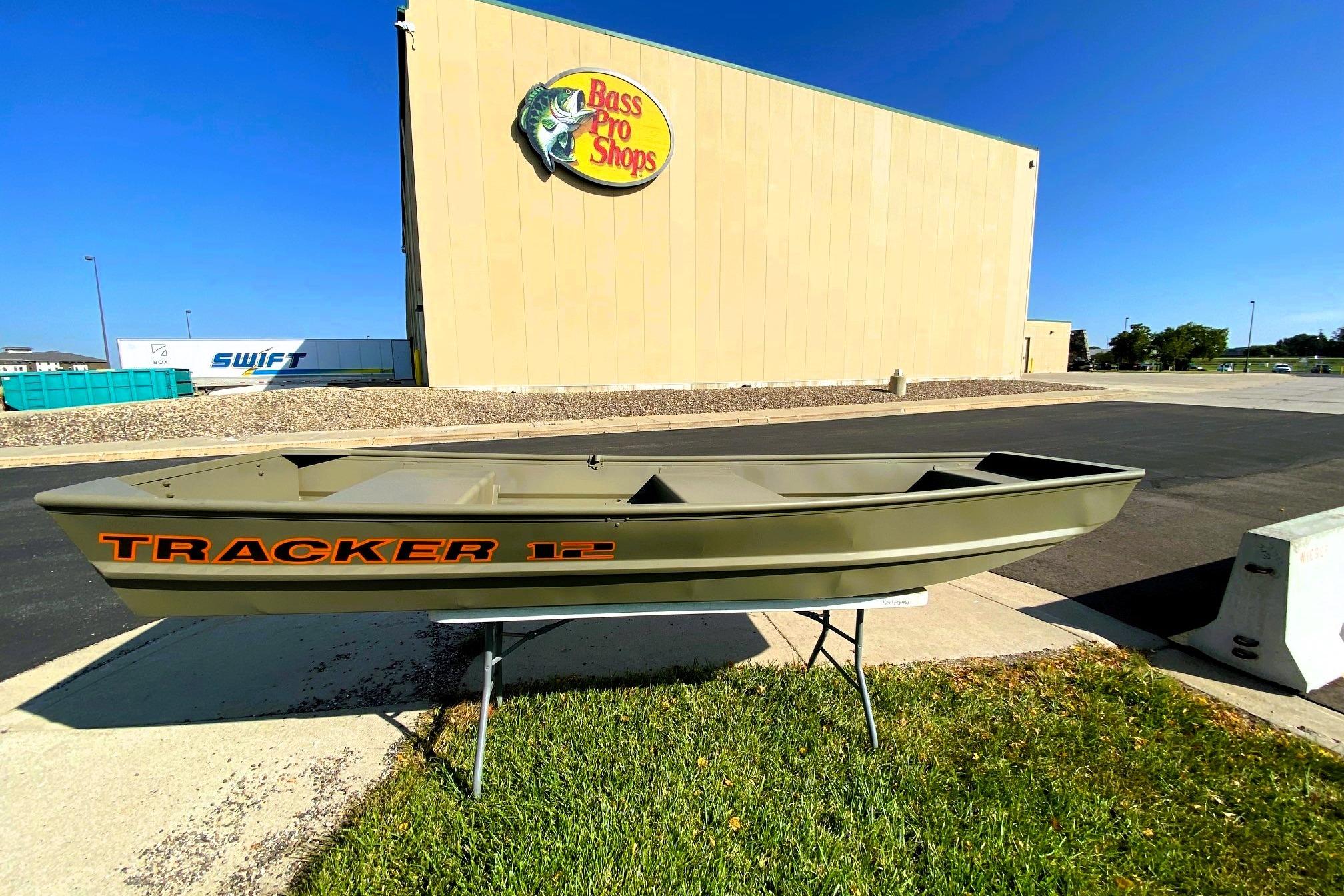 2025 Tracker Grizzly 1236 Utility