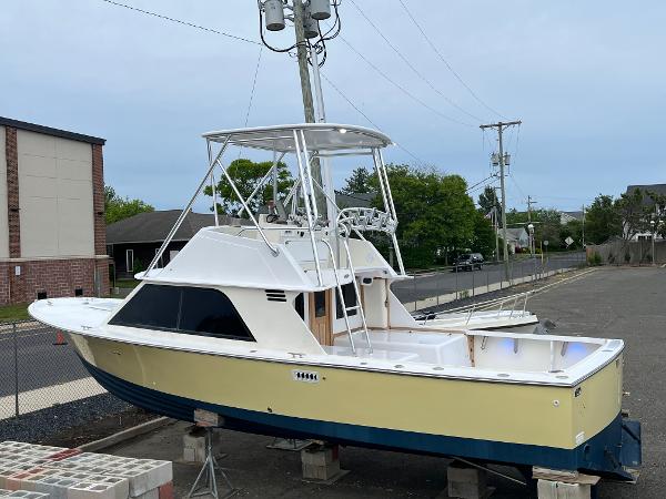 1982 Blackfin Fly Bridge