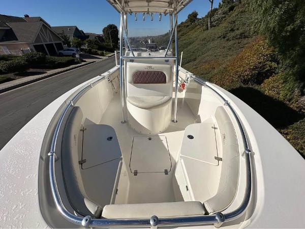 2021 Cobia 237 Center Console