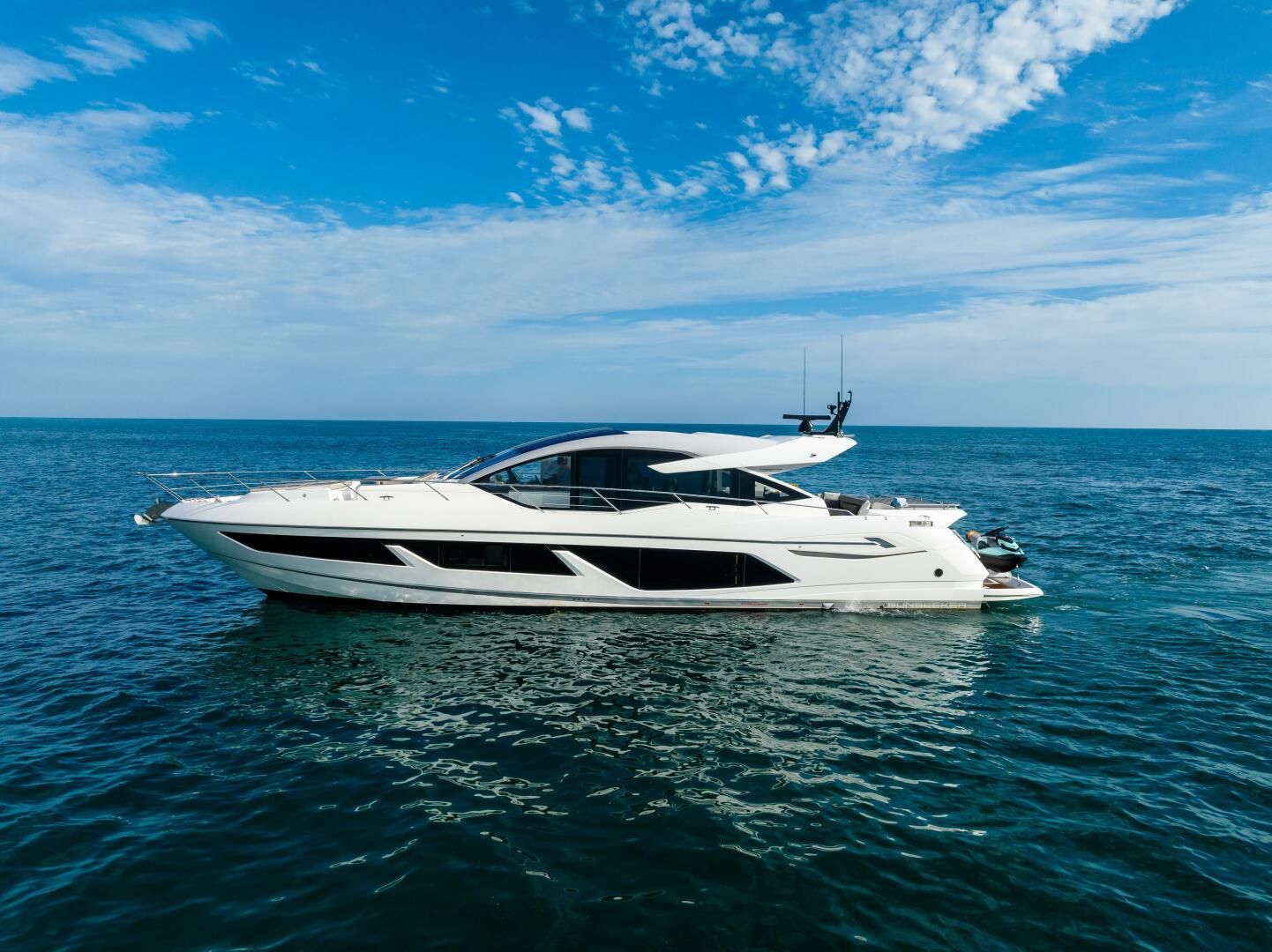 2022 Sunseeker Predator 74