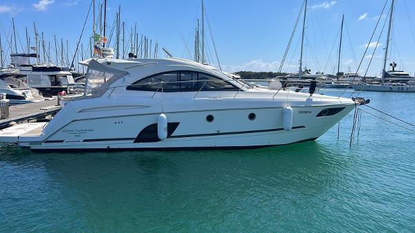 2015 Beneteau GT 44