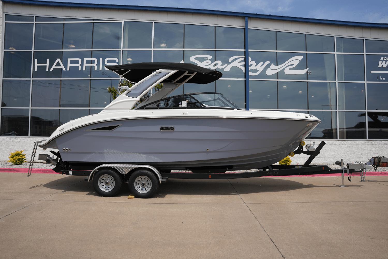 Sea Ray SDX 250