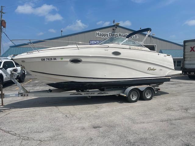 2002 Rinker 250 FV