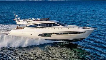 2017 Ferretti Yachts 650