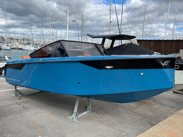 Veloce Yachts V755 Classic VELOCE YACHTS V755 CLASSIC