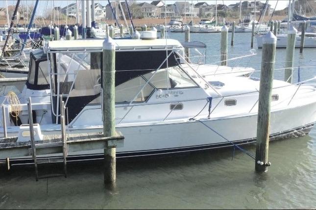2003 Mainship 34 Pilot