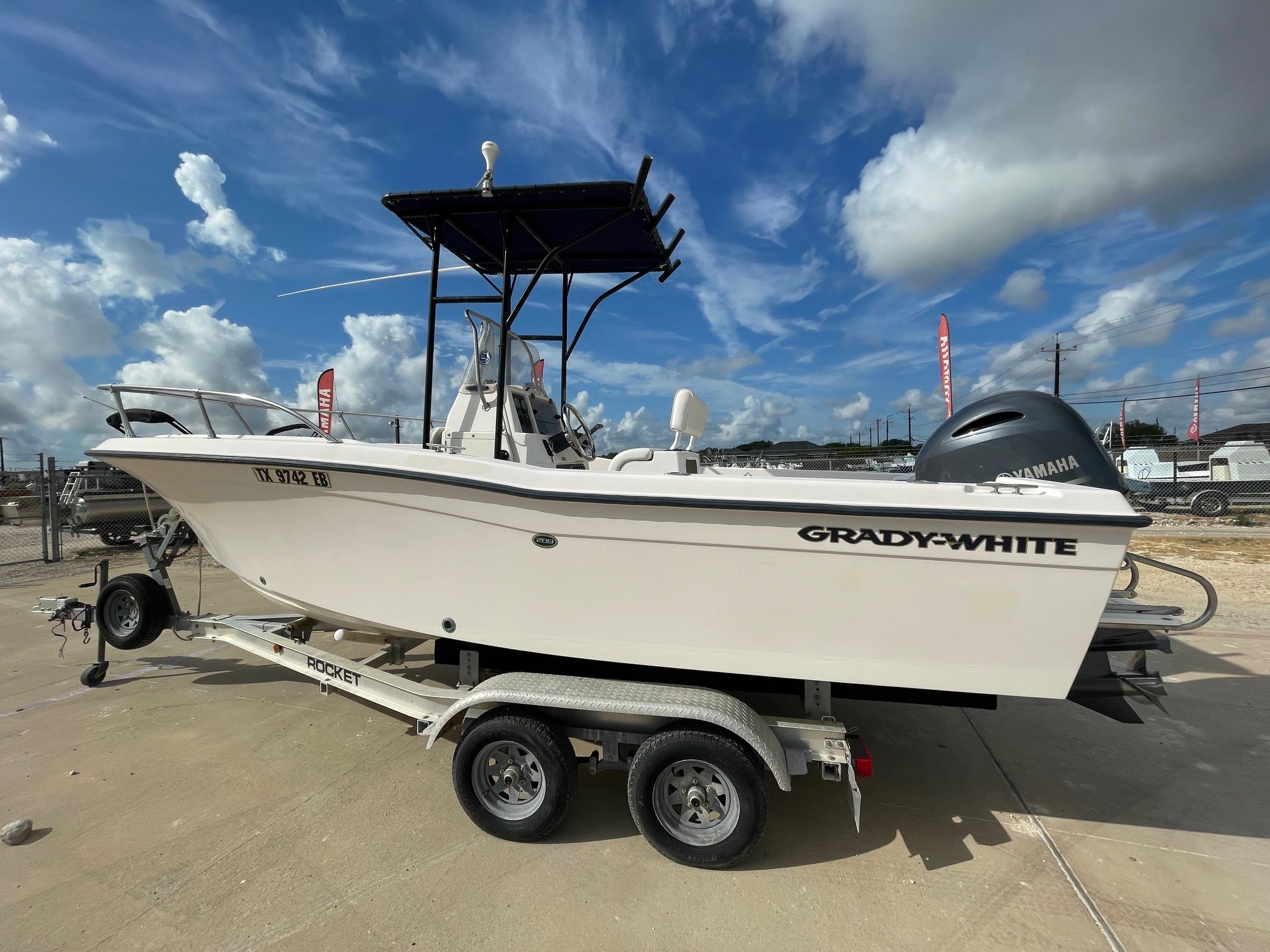 2001 Grady-White Escape 209