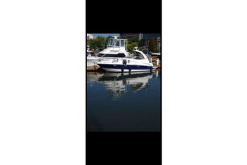 2007 Cruisers Yachts 310 Express