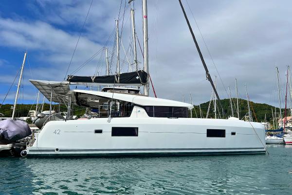 Lagoon 42 Lagoon 42 