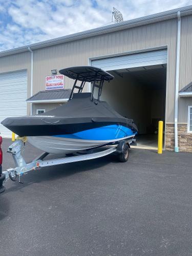 2022 Yamaha Boats 195 FSH Sport
